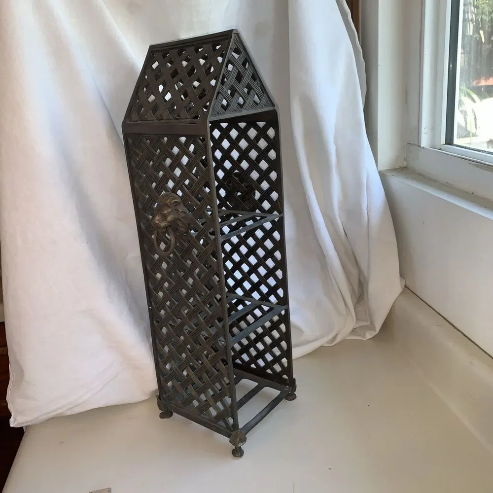 Vintage SF Bay Trading Co Brass lion’s Head Basketweave Tri-level Display Shelf